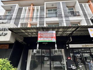 出售 2 卧室 商业空间 在 Lam Luk Ka, Pathum Thani