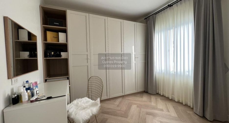 À vendre 3 chambres maison de ville à Bang Phli, Samut Prakan