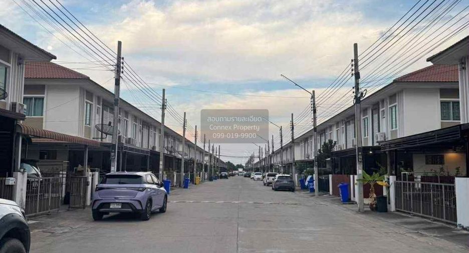 Reihenhaus zum Kauf mit 4 Zimmer in Phra Samut Chedi, Samut Prakan
