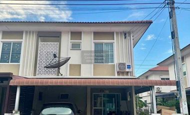 Reihenhaus zum Kauf mit 4 Zimmer in Phra Samut Chedi, Samut Prakan