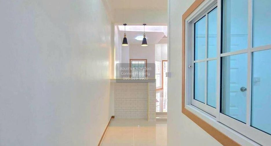 Casa adosada en venta de 3 habitaciones en Bang Bua Thong, Nonthaburi