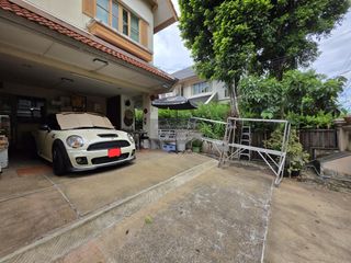 À vendre 4 chambres maison à Bang Yai, Nonthaburi