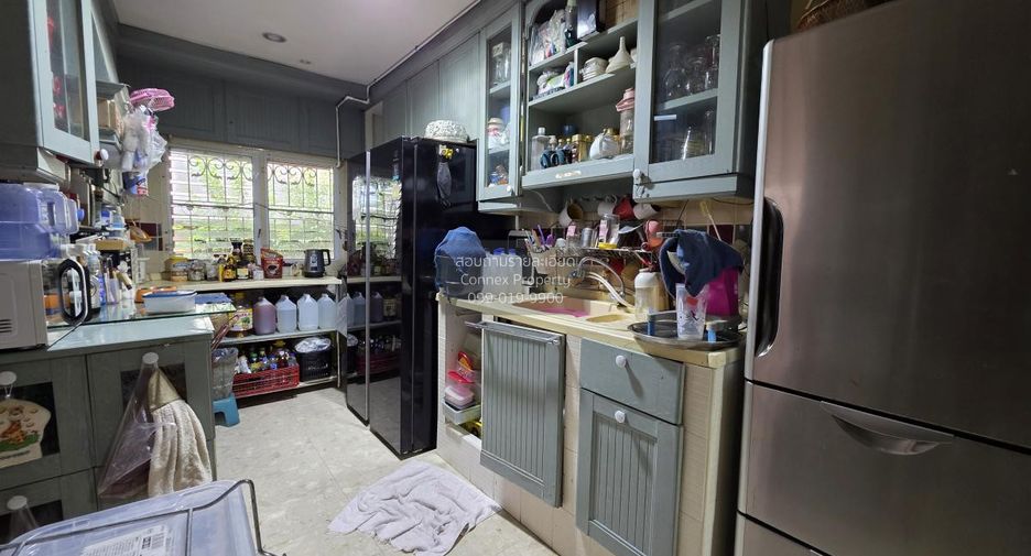 À vendre 4 chambres maison à Bang Yai, Nonthaburi