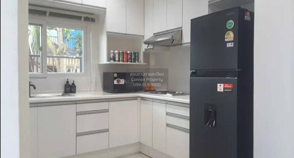 For sale 4 bedrooms house in Lam Luk Ka, Pathum Thani
