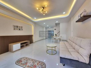 À vendre 2 chambres maison de ville à Bang Bua Thong, Nonthaburi