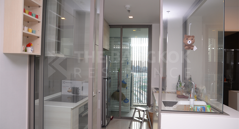 For sale 2 ベッドルーム condo in Khlong San, Bangkok