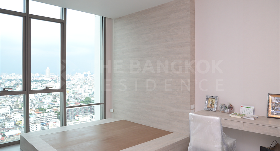 For sale 2 ベッドルーム condo in Khlong San, Bangkok