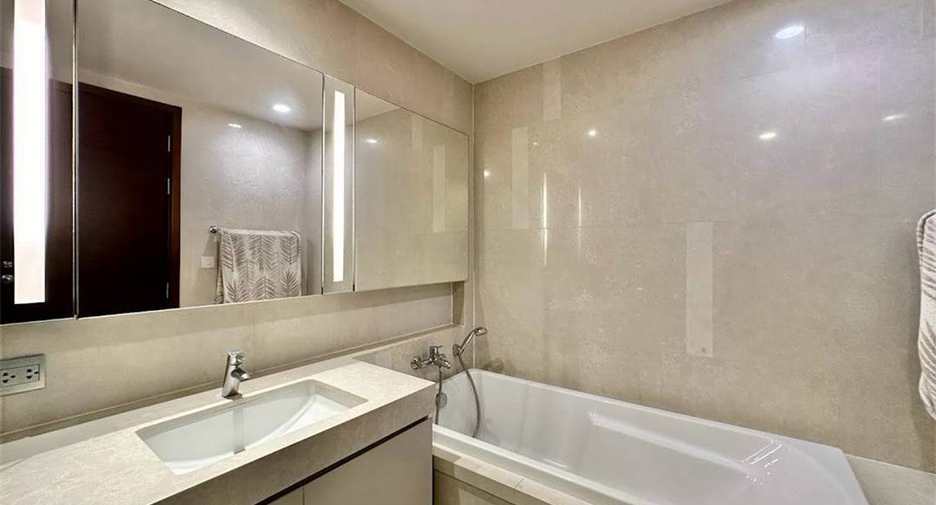 À vendre 2 chambres condo à Watthana, Bangkok