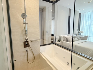 Wohnung zum Kauf mit 1 Zimmer in Bang Rak, Bangkok