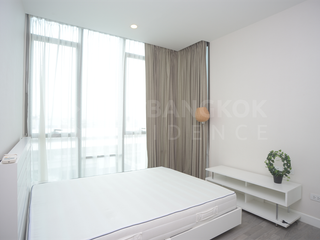 For rent 2 ベッドルーム condo in Khlong San, Bangkok
