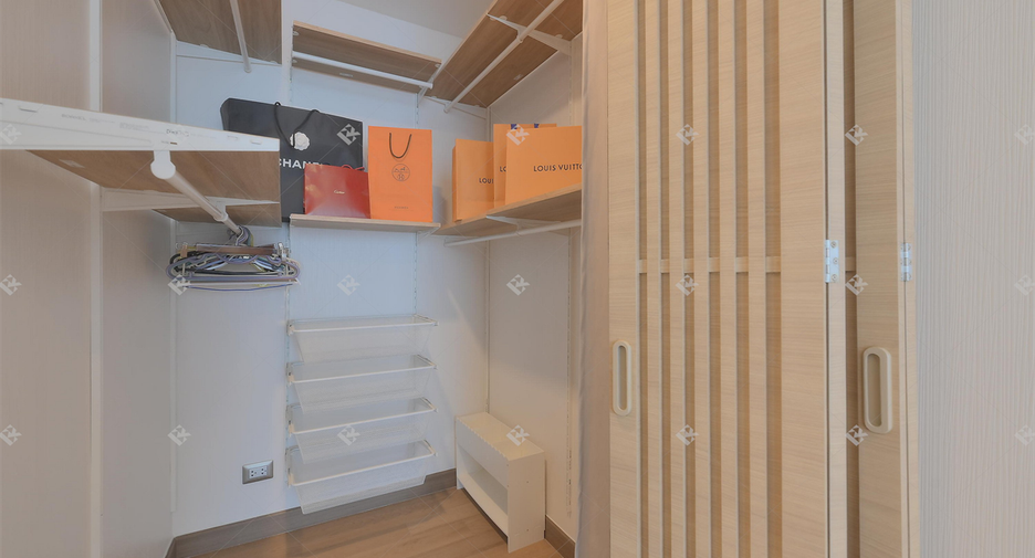 Condo en alquiler de 2 habitaciones en Watthana, Bangkok