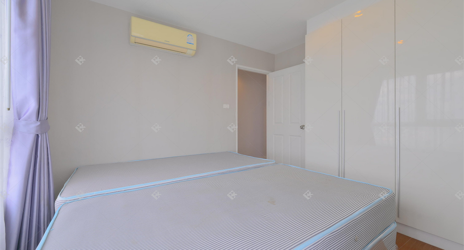 Condo en alquiler de 3 habitaciones en Huai Khwang, Bangkok