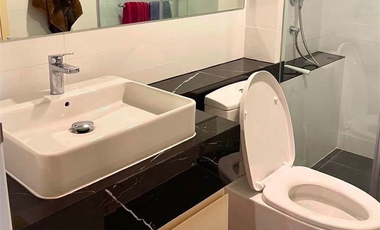 Condo en alquiler de 2 habitaciones en Ratchathewi, Bangkok