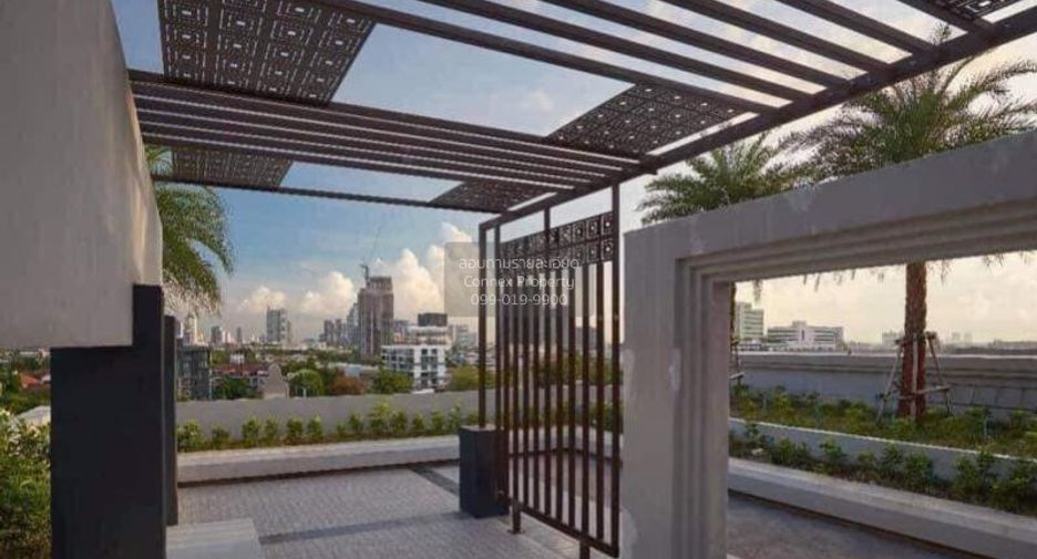 For rent 2 bedrooms condo in Phra Khanong, Bangkok