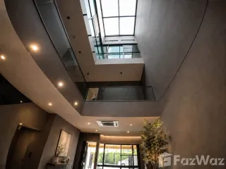 For rent 3 bedrooms townhouse in Lat Phrao, Bangkok