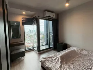 出售 1 卧室 公寓 在 Din Daeng, 曼谷