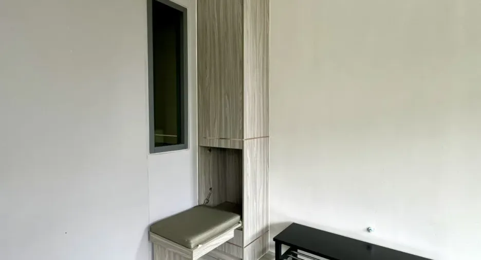 For rent 3 bedrooms townhouse in Prawet, Bangkok