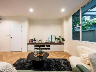 For sale and for rent 5 bedrooms house in Chatuchak, Bangkok