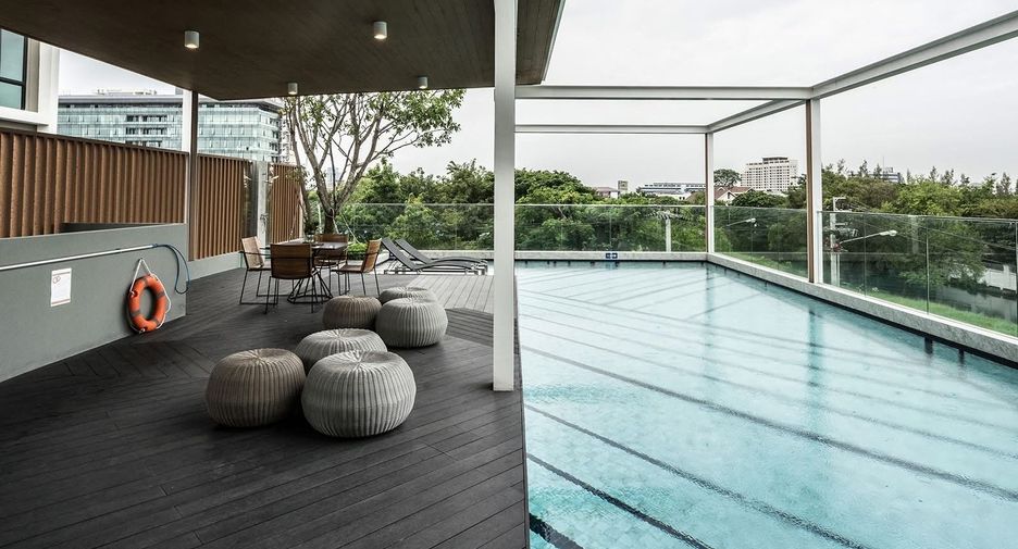 For rent 2 bedrooms condo in Chatuchak, Bangkok