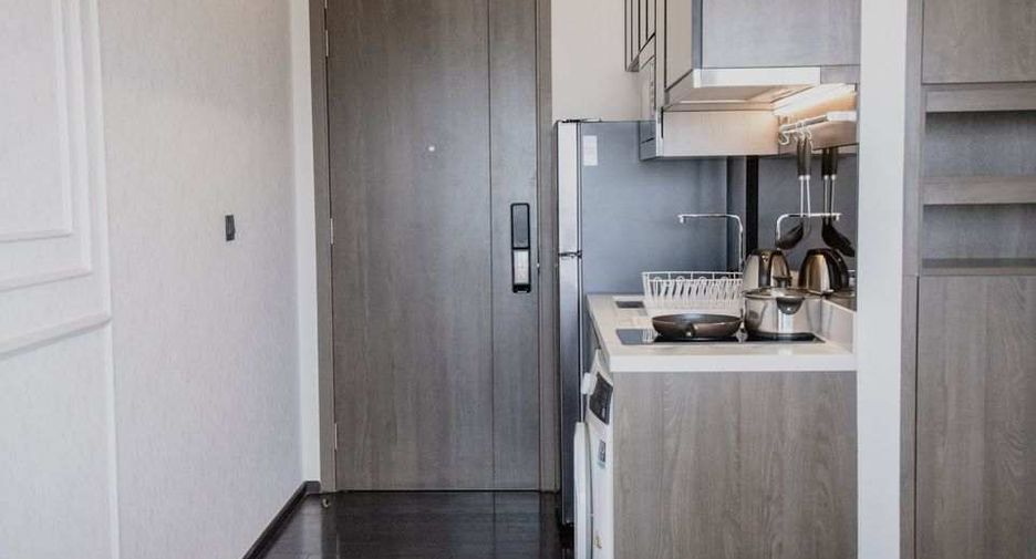 For rent 2 ベッドルーム condo in Watthana, Bangkok