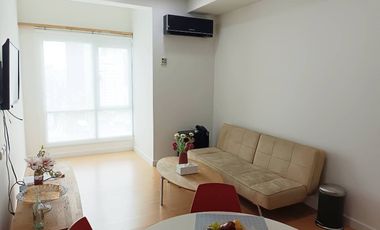For sale 1 bed condo in Khan Na Yao, Bangkok