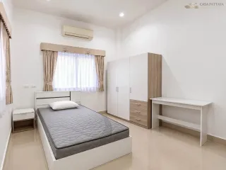 À louer 3 chambres maison à Bang Lamung, Chonburi