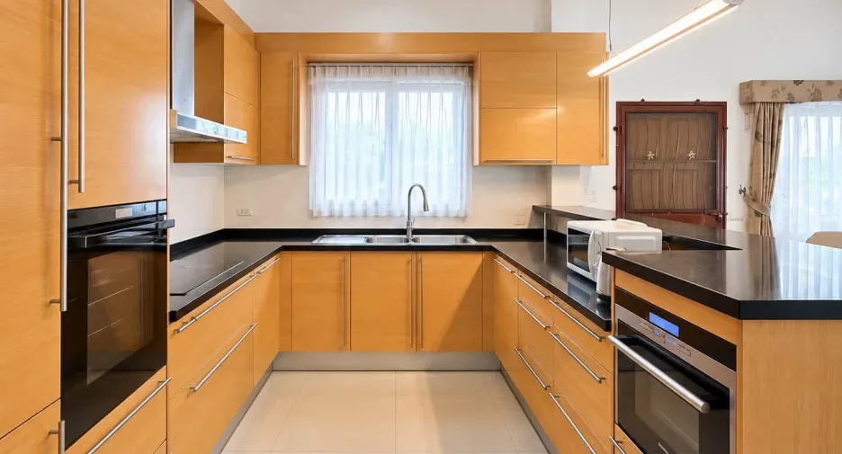 For rent 3 bedrooms house in Bang Lamung, Chonburi