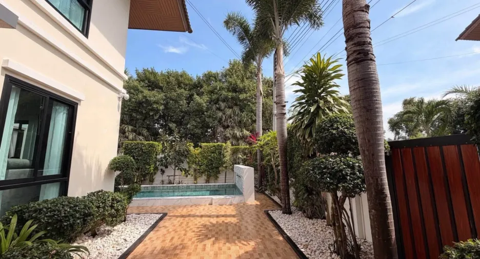 Villa en venta de 4 habitaciones en Bang Saray, Pattaya