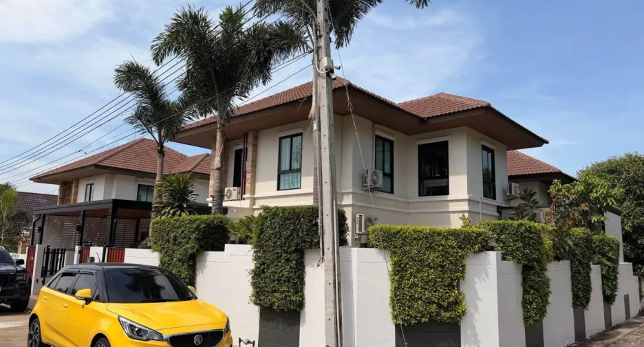 Villa en venta de 4 habitaciones en Bang Saray, Pattaya