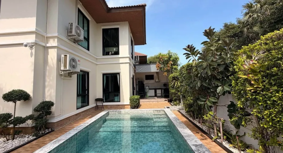 Villa en venta de 4 habitaciones en Bang Saray, Pattaya