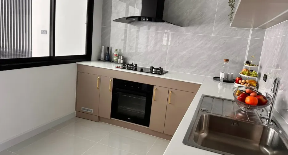Villa zum Kauf mit 5 Zimmer in Huay Yai, Pattaya