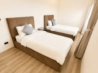 Villa zum Kauf mit 5 Zimmer in Bang Lamung, Chonburi