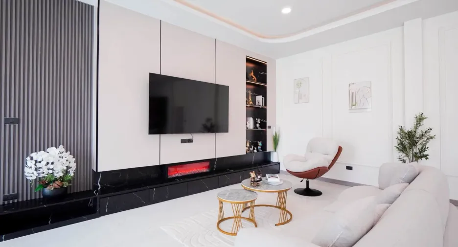 For sale 3 bedrooms villa in Huay Yai, Pattaya