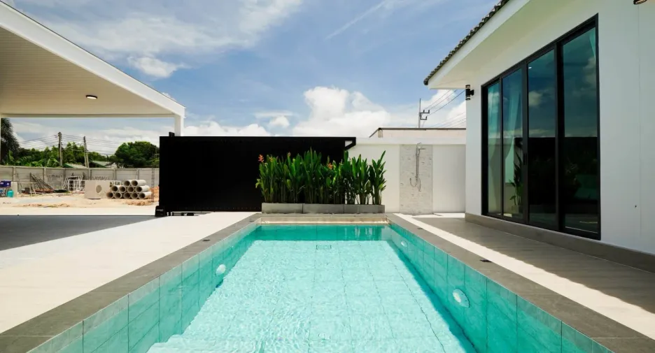 For sale 3 bedrooms villa in Huay Yai, Pattaya