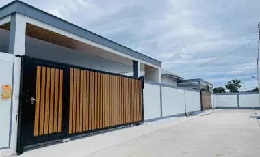 For sale 4 bedrooms villa in Bang Lamung, Chonburi