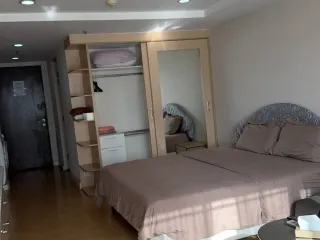 For sale and for rent studio condo in Khlong Toei, Bangkok