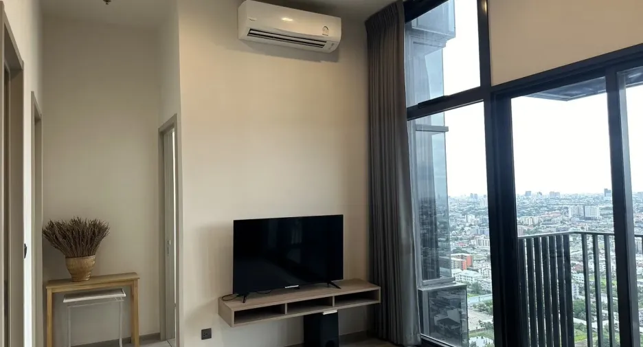 À vendre 2 chambres condo à Phra Khanong, Bangkok