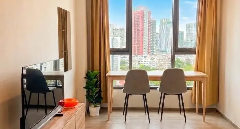 For rent 1 bed condo in Khlong Toei, Bangkok