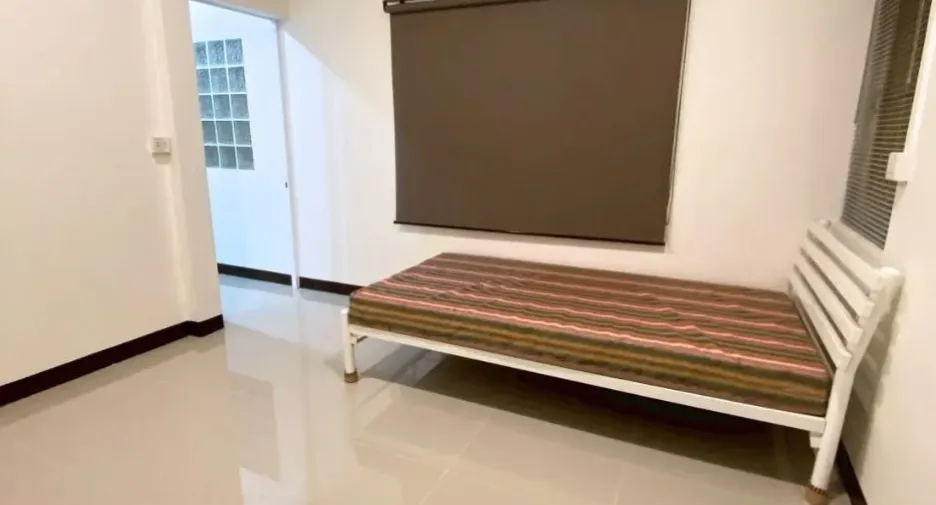 For rent 3 bedrooms house in Lat Phrao, Bangkok