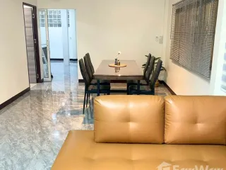 For rent 3 bedrooms house in Lat Phrao, Bangkok
