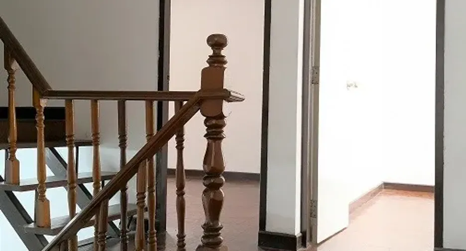 For rent 5 bedrooms house in Din Daeng, Bangkok