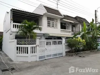 For rent 5 bedrooms house in Din Daeng, Bangkok