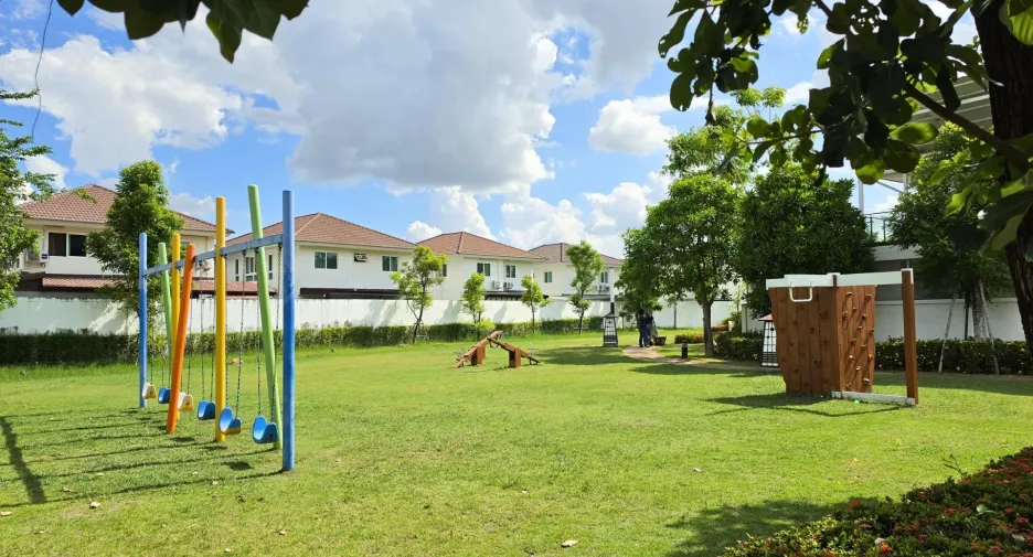 For sale 4 ベッドルーム house in Mueang Khon Kaen, Khon Kaen