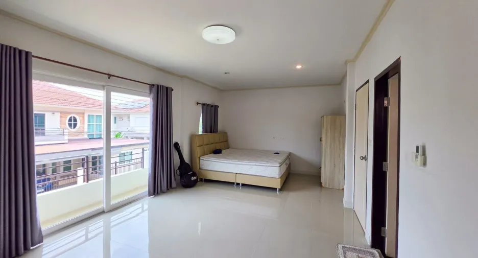 For sale 4 ベッドルーム house in Mueang Khon Kaen, Khon Kaen