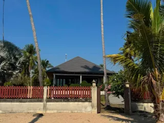 Casa en venta de 3 habitaciones en Thap Sakae, Prachuap Khiri Khan