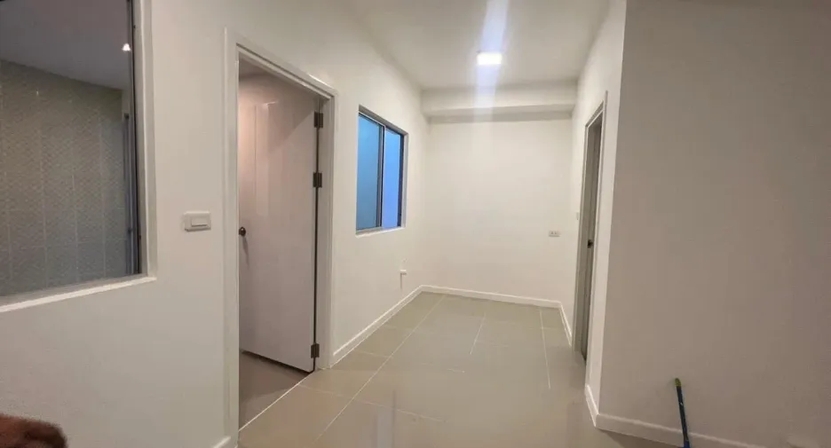 À louer 3 chambres maison à Phutthamonthon, Nakhon Pathom