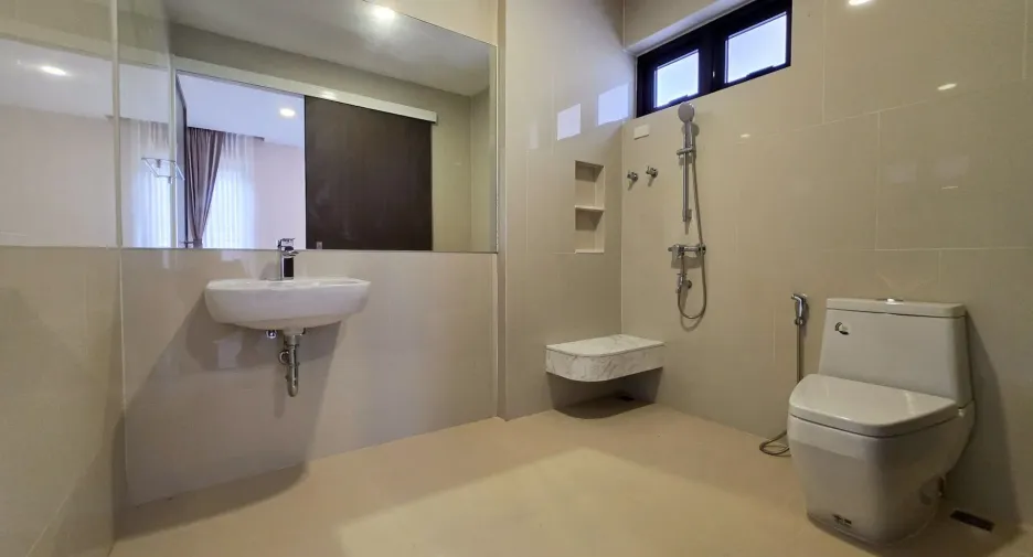 For sale 4 ベッドルーム house in Mueang Khon Kaen, Khon Kaen