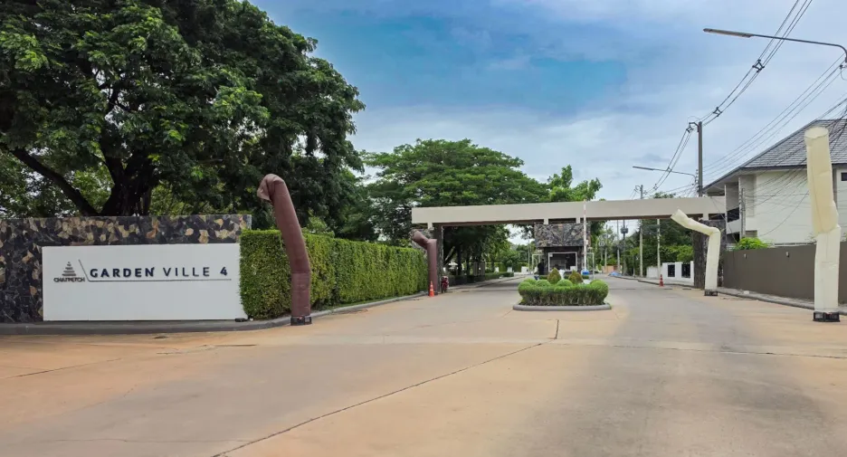 For sale 4 ベッドルーム house in Mueang Khon Kaen, Khon Kaen