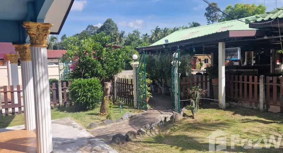 For sale 12 ベッドルーム hotel in Prasat, Surin