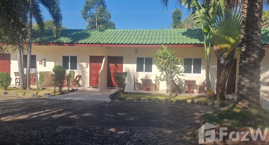 For sale 12 ベッドルーム hotel in Prasat, Surin